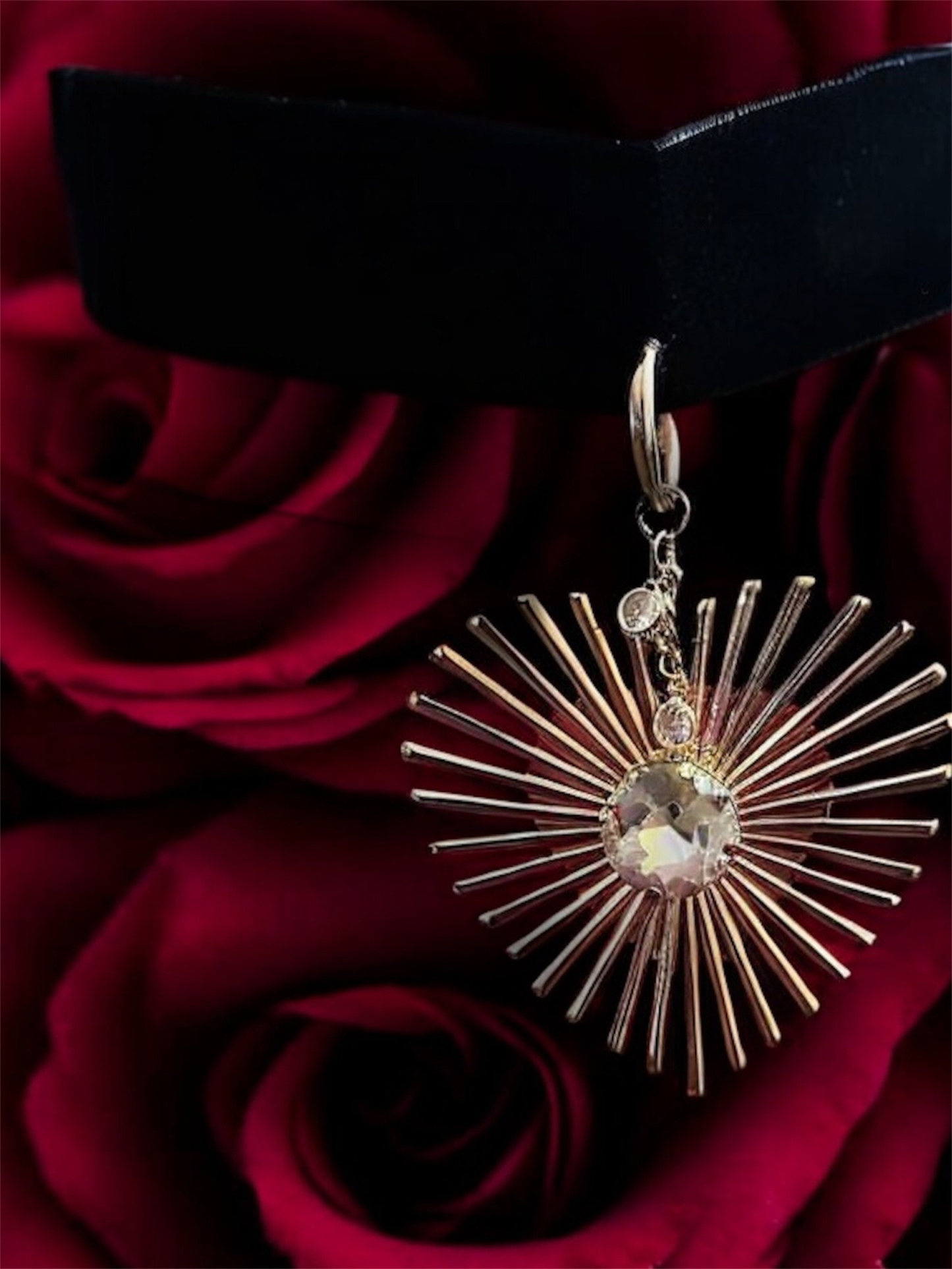 Queen of Hearts Choker